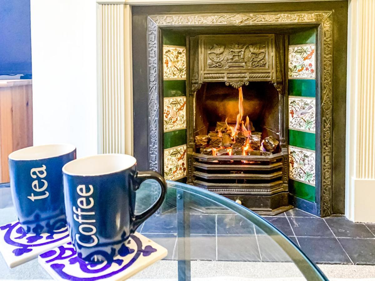 The Vines - Stunning Period Home With Free Parking ヨーク エクステリア 写真