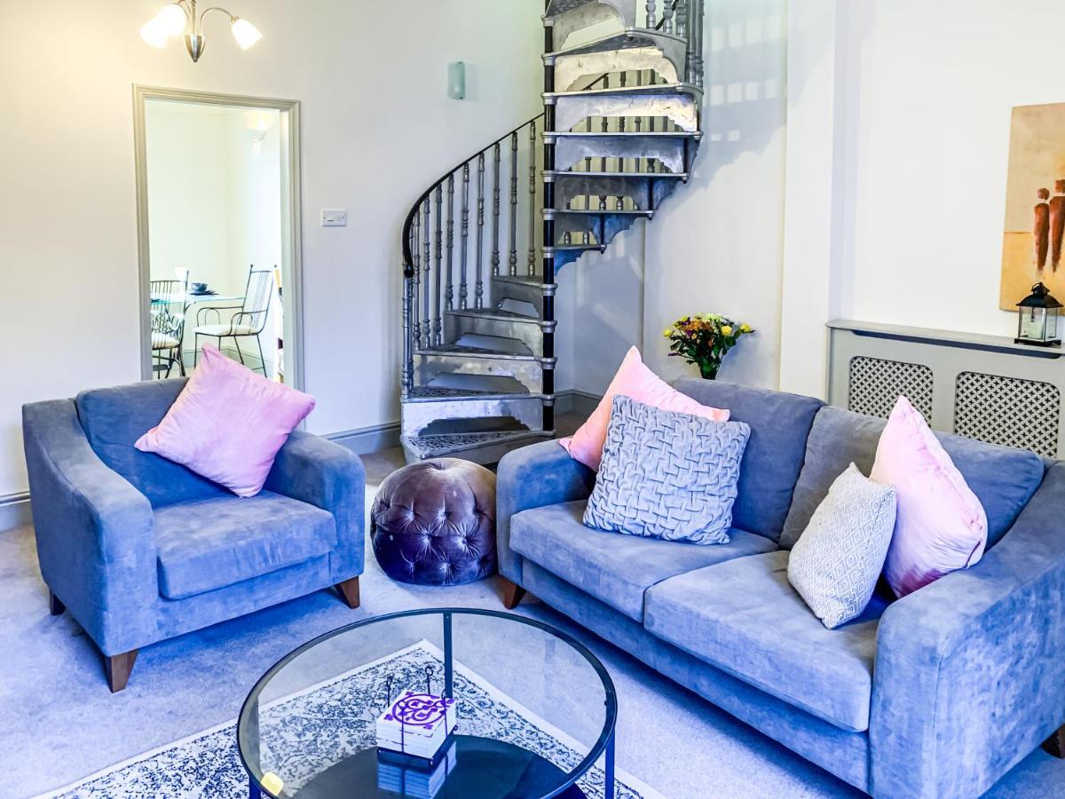 The Vines - Stunning Period Home With Free Parking ヨーク エクステリア 写真