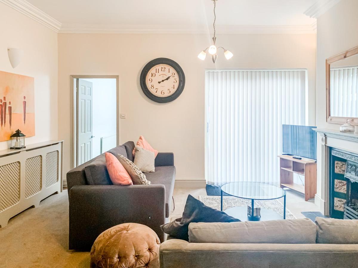 The Vines - Stunning Period Home With Free Parking ヨーク エクステリア 写真