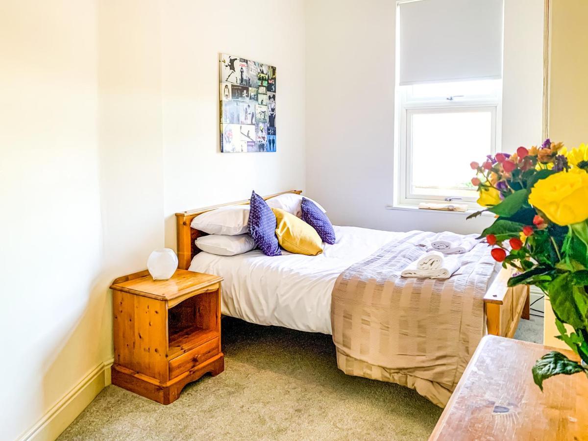 The Vines - Stunning Period Home With Free Parking ヨーク エクステリア 写真