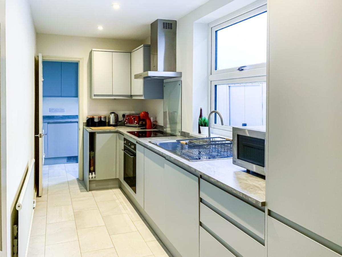 The Vines - Stunning Period Home With Free Parking ヨーク エクステリア 写真