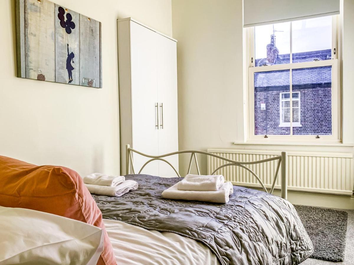The Vines - Stunning Period Home With Free Parking ヨーク エクステリア 写真