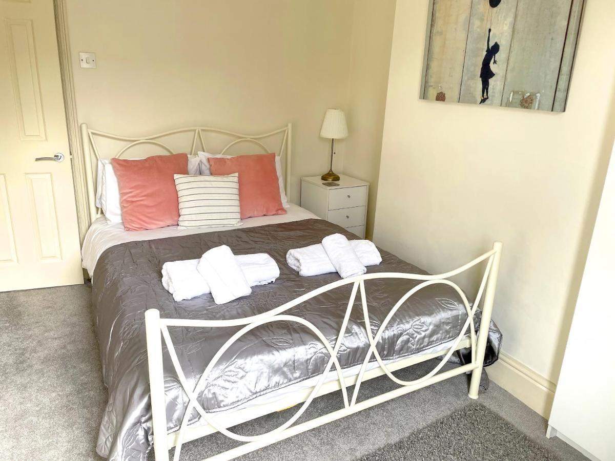The Vines - Stunning Period Home With Free Parking ヨーク エクステリア 写真