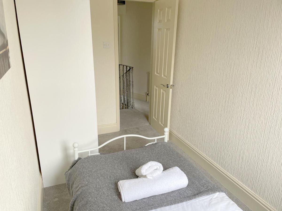 The Vines - Stunning Period Home With Free Parking ヨーク エクステリア 写真