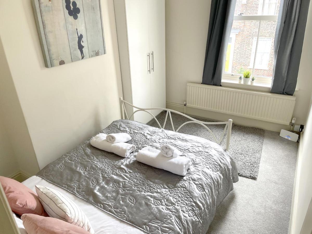 The Vines - Stunning Period Home With Free Parking ヨーク エクステリア 写真