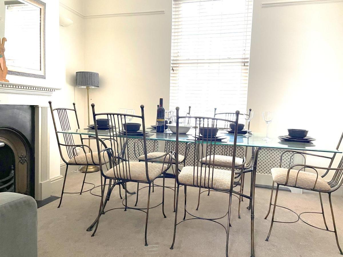 The Vines - Stunning Period Home With Free Parking ヨーク エクステリア 写真