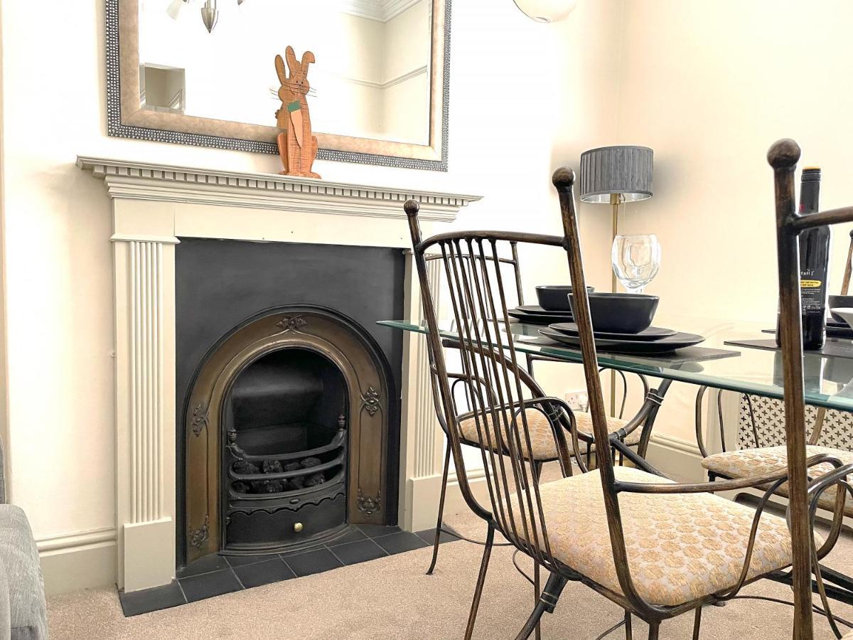 The Vines - Stunning Period Home With Free Parking ヨーク エクステリア 写真