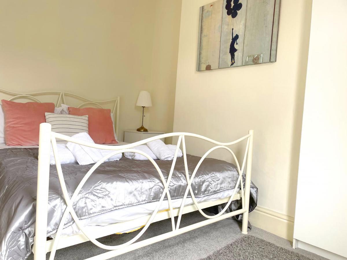 The Vines - Stunning Period Home With Free Parking ヨーク エクステリア 写真